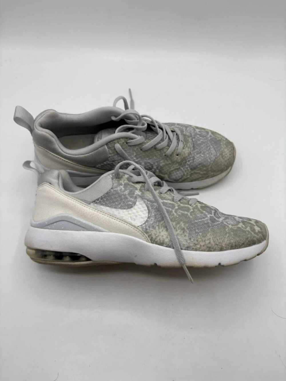 Nike Air Max Siren Print Women’s Size 9 Gray White Snake 749511-002 Shoes